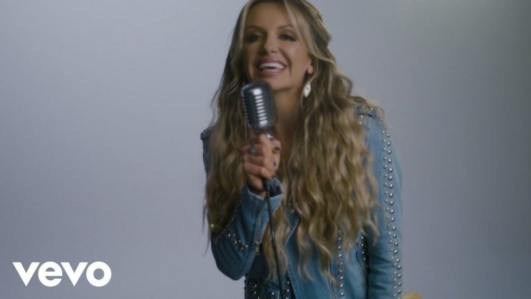 Carly Pearce – You Kissed Me First (The Studio Sessions)